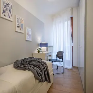 Ginger-a Due Passi Dal Centro Di Con Posto Auto Apartamento